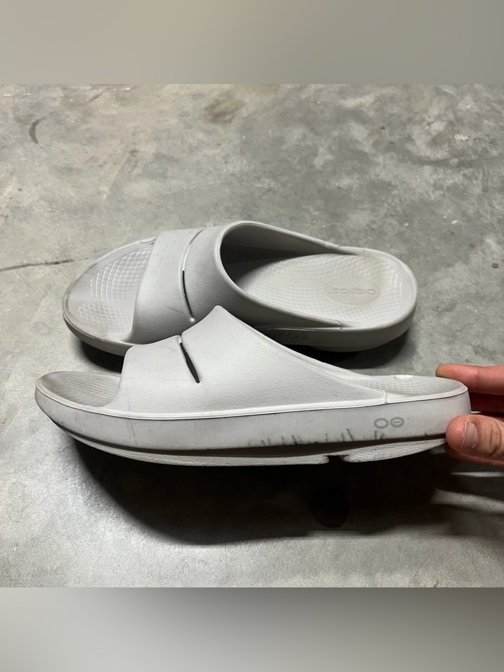 OOFOS OOahh Slide Sandal Gray Recovery Comfort Shoes Men 9 Women's 11